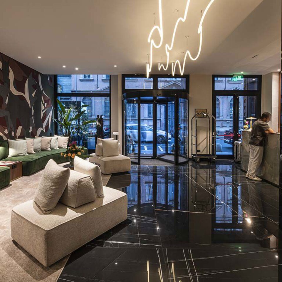 Duomo Apartments & Hotel